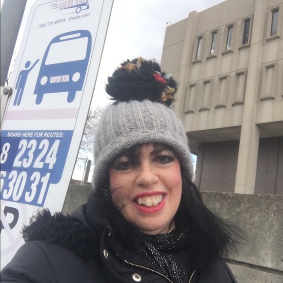 Meet your Posher, Anne Marie Poshmark Ambassador - Picture 15 of 16